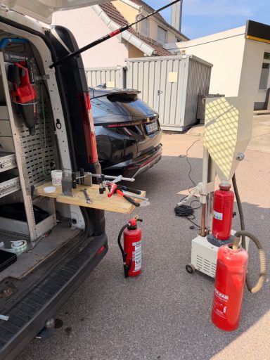 Feuerlöscherprüfung in Calw-Stammheim